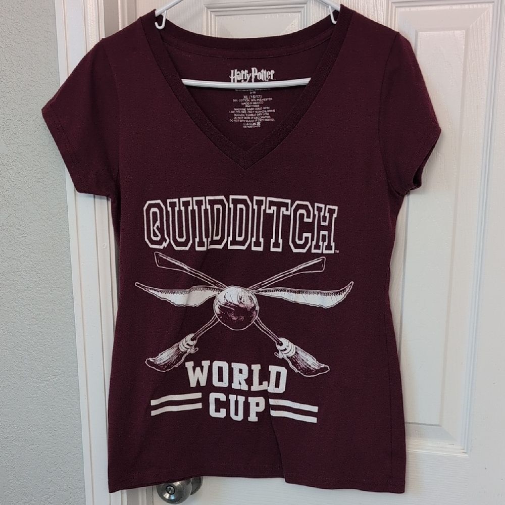 Warner Bros. Burgundy Harry Potter Tee